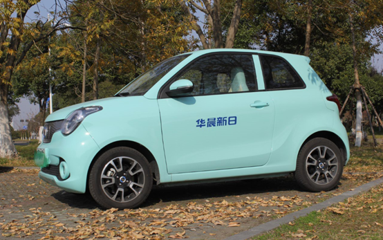 轿车华晨新日i03A图片 第5张