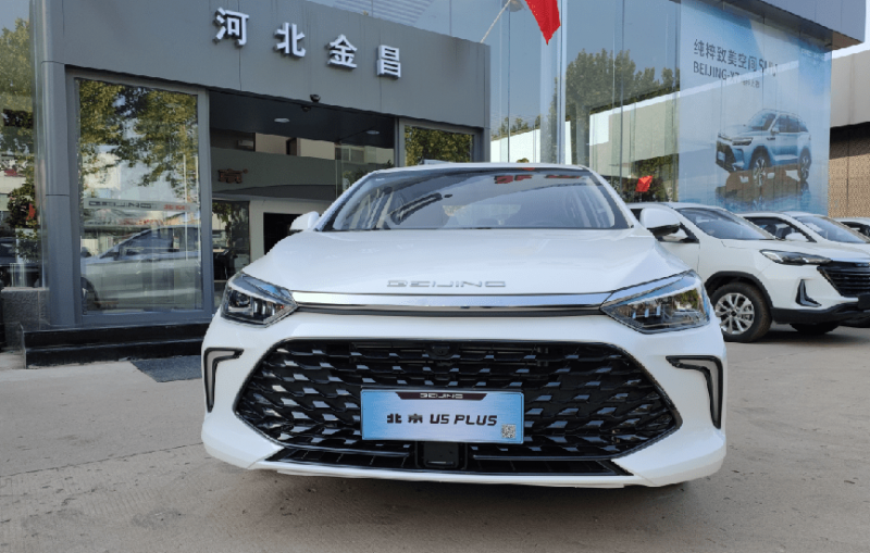 轿车北京U5图片 第1张