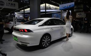 轿车标致508L PHEV图片 第2张