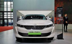 轿车标致508L PHEV图片 第8张