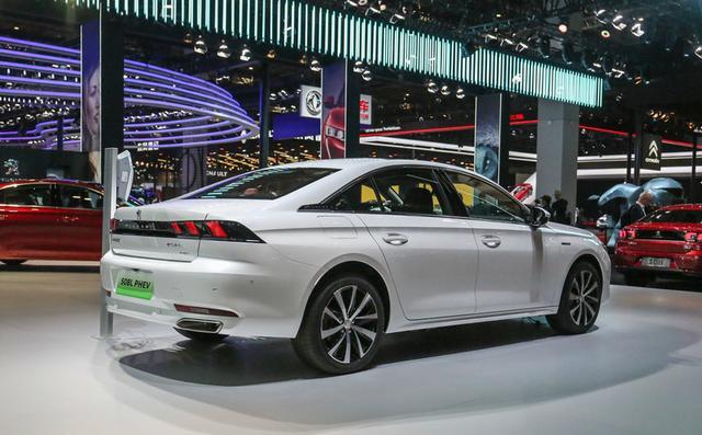 轿车标致508L PHEV图片 第10张