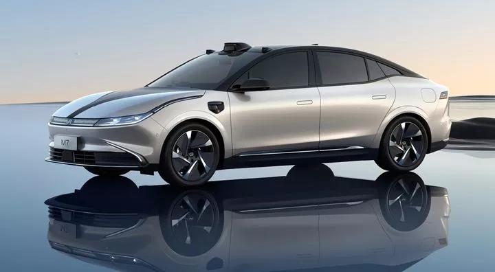 轿车威马M7图片 第1张