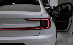 轿车Polestar 2图片 第3张