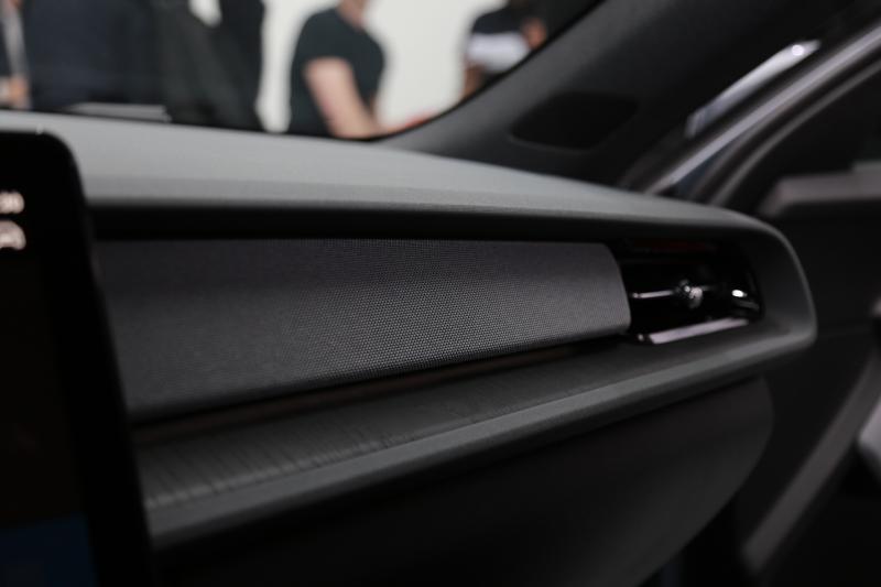 轿车Polestar 2图片 第8张