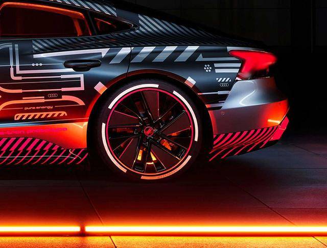 轿车奥迪RS e-tron GT图片 第3张