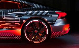轿车奥迪RS e-tron GT图片 第3张