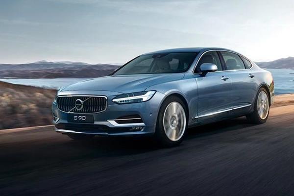 轿车沃尔沃S90 插电混动图片 第8张