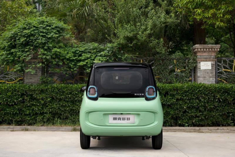 轿车朋克多多图片 第1张