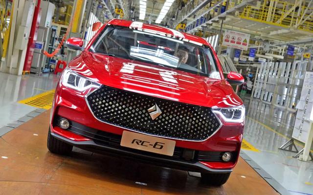 轿车宝骏RC-6图片 第7张