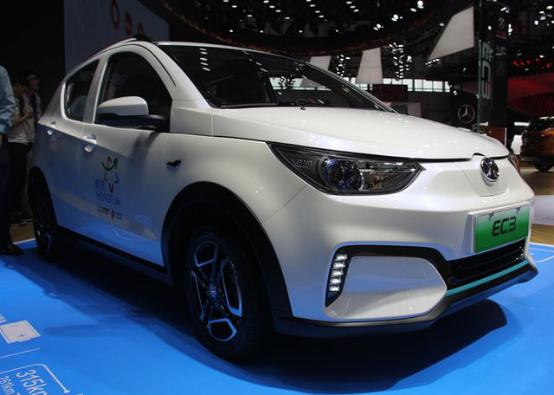 轿车北汽新能源EC3图片 第5张