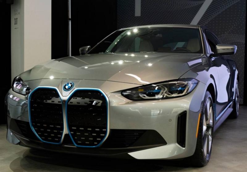 轿车宝马i4图片 第4张