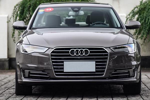 轿车奥迪A6L 插电混动图片 第2张