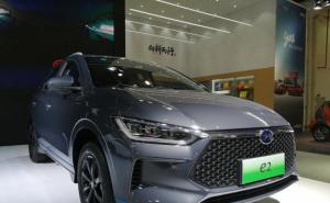 轿车比亚迪e2图片 第3张