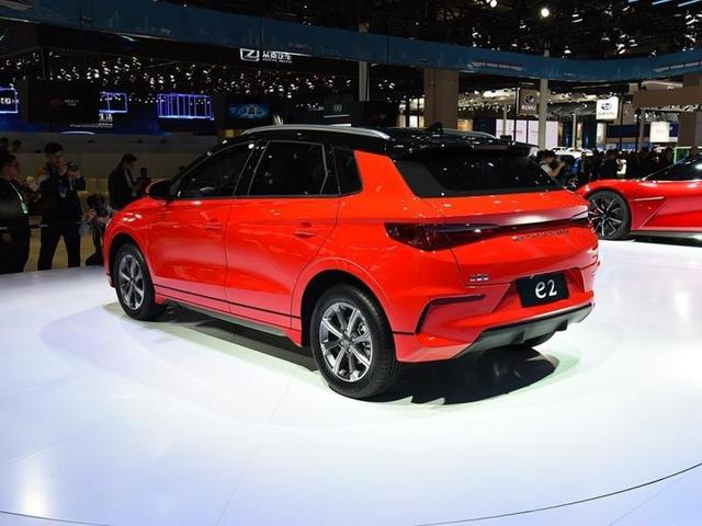 轿车比亚迪e2图片 第8张