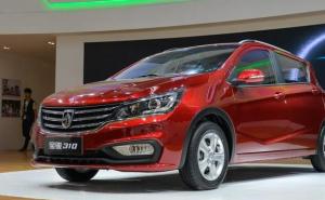 轿车宝骏310图片 第8张