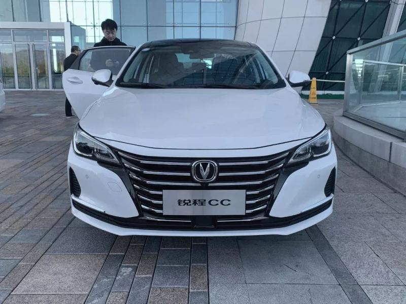 轿车锐程CC图片 第3张