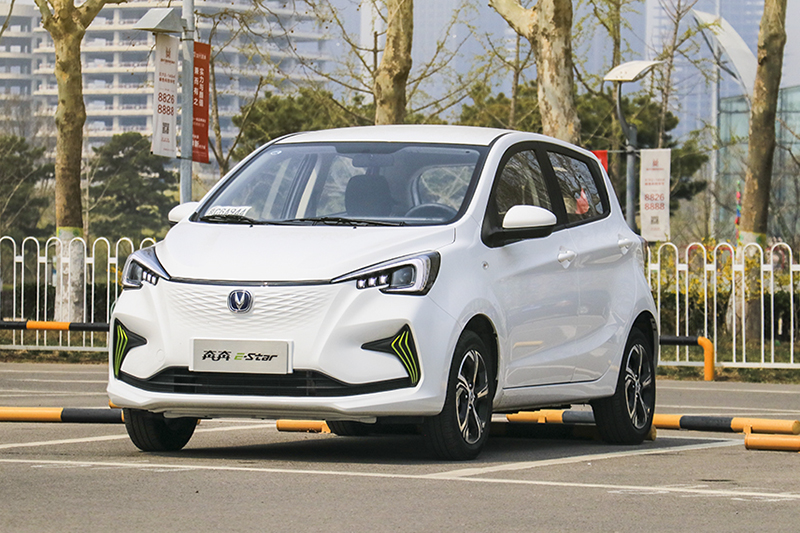 轿车奔奔E-Star图片 第1张