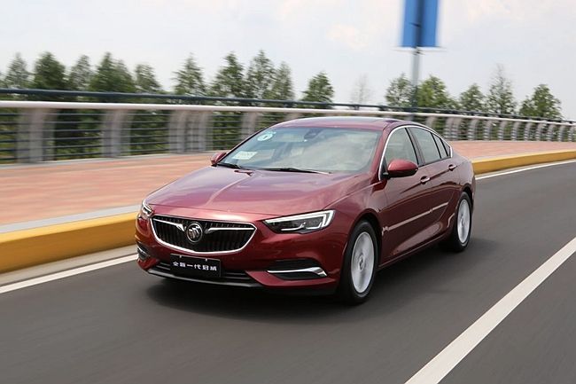 轿车君威图片 第3张