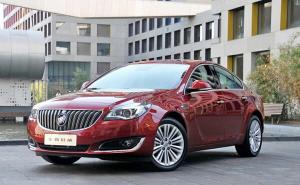 轿车君威图片 第10张