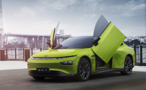 轿车小鹏汽车P7图片 第4张