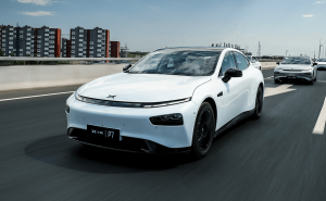 轿车小鹏汽车P7图片 第5张