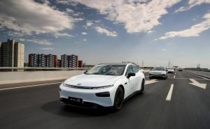 轿车小鹏汽车P7图片 第7张