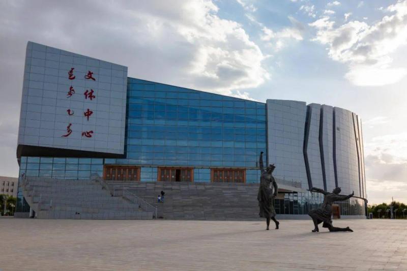 额济纳旗标志性建筑图片 第3张