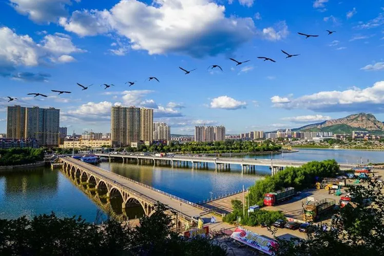 凌源市标志性建筑图片 第3张